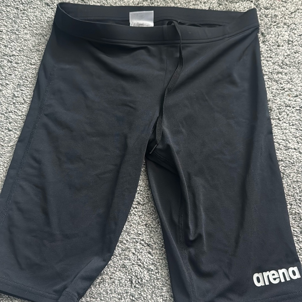 ARENA BOYS SWIM FINA SHORTS SIZE 30